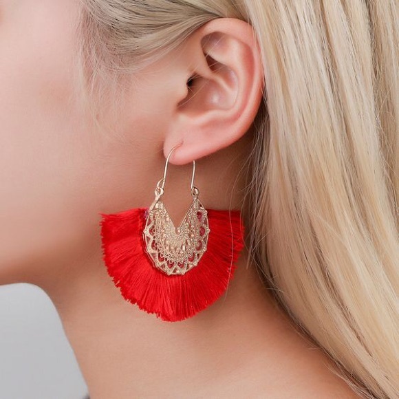 Jewelry - Boho Red Fan Shapped Tassel Earrings